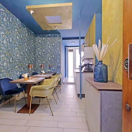 Roma Suite Centro Exterior photo