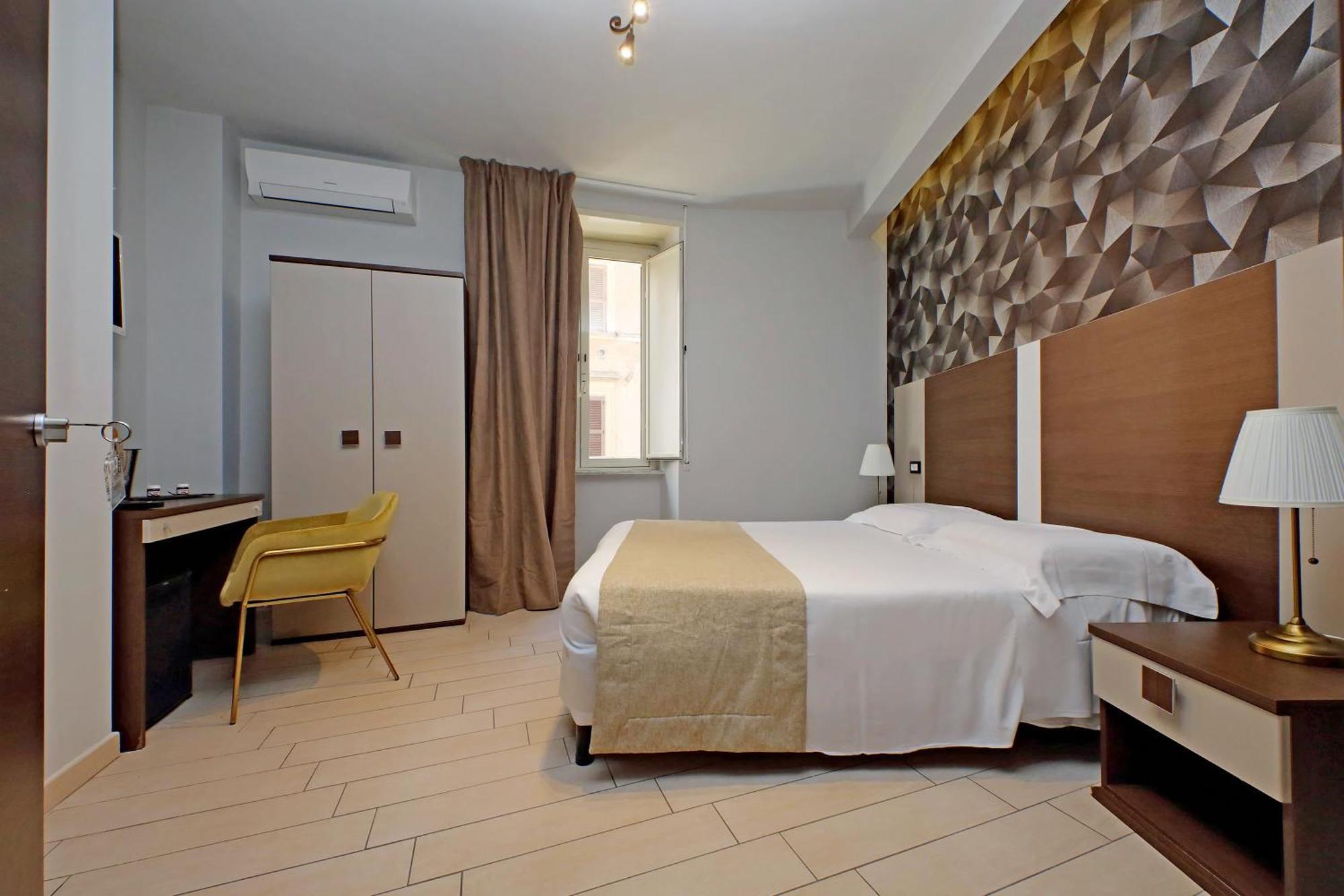 Roma Suite Centro Exterior photo
